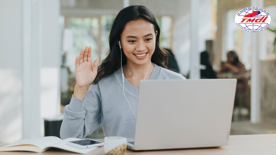 Chất lượng đào tạo của hệ cao đẳng từ xa đảm bảo tương đương với hệ chính quy