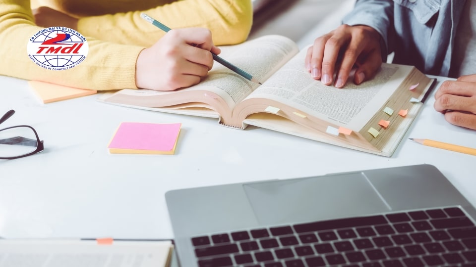 Học online lấy bằng cao đẳng là gì?