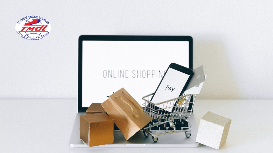 Đào tạo marketing online, hay còn gọi là tiếp thị trực tuyến, là quá trình học tập và rèn luyện các kỹ năng cần thiết để thực hiện các chiến lược tiếp thị thông qua Internet và các nền tảng kỹ thuật số
