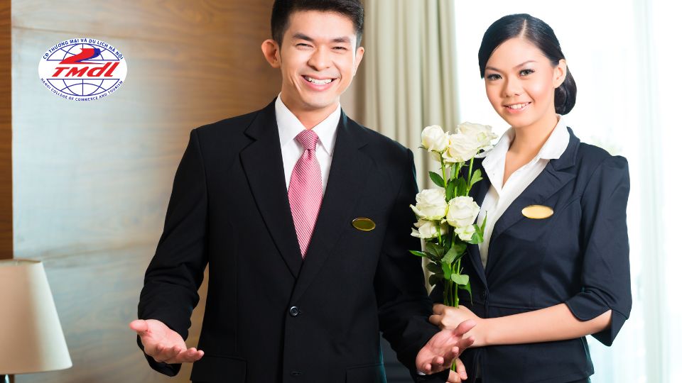 Học Quản trị khách sạn ra trường làm gì?