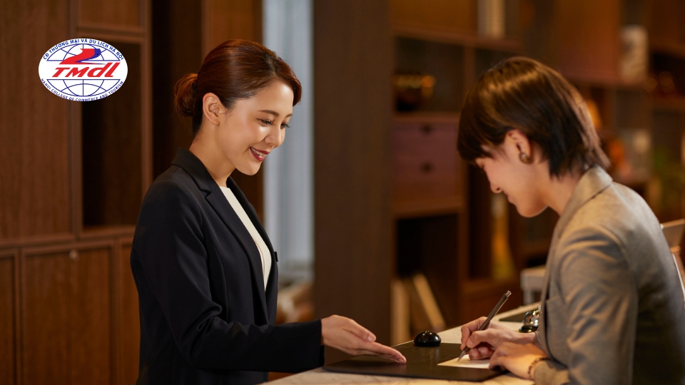 Kỹ năng mềm trong ngành Quản lý khách sạn là những kỹ năng cực kỳ quan trọng, quyết định sự thành công của bạn trong ngành dịch vụ