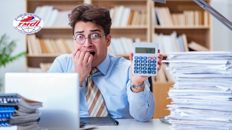 Học kế toán online tiện lợi, nhưng vẫn còn những nhược điểm bạn cần lưu ý