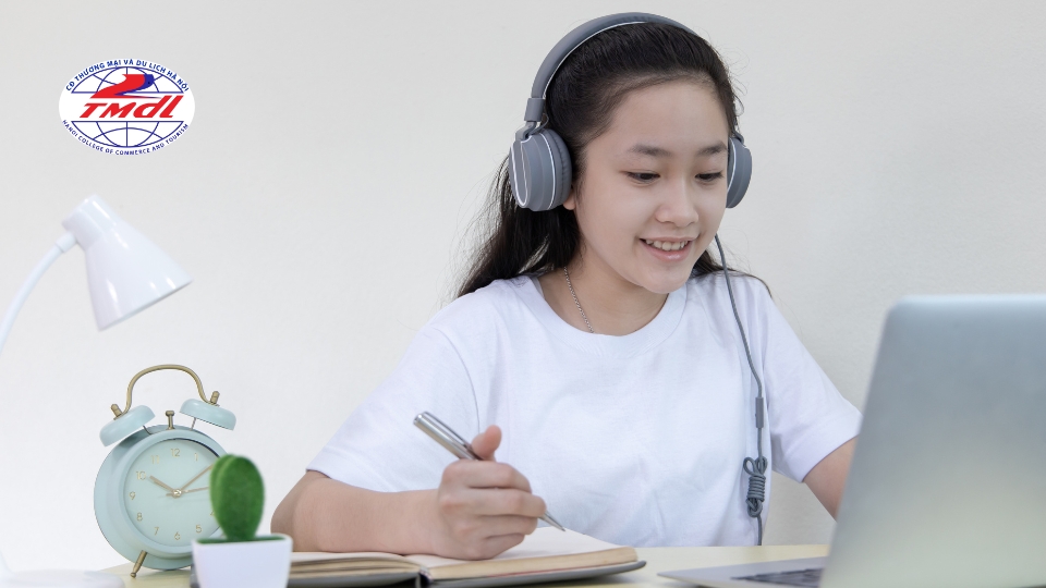 Ưu điểm của học kế toán online tại nhà và những tiêu chí chọn khóa học