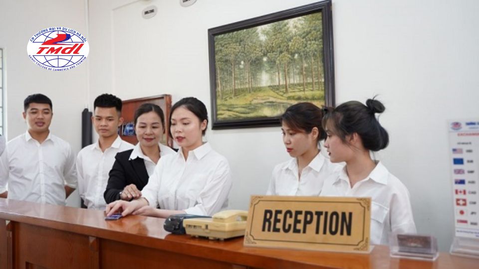 Cơ hội nghề nghiệp sau khi tốt nghiệp ngành Quản trị khách sạn sau tốt nghiệp