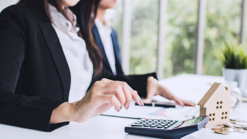 Học kế toán có làm ngân hàng được không? Câu trả lời là hoàn toàn có thể