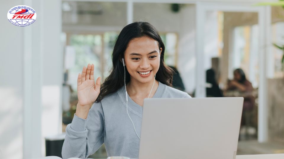 Chương trình học kế toán online phù hợp với người đi làm, bận rộn