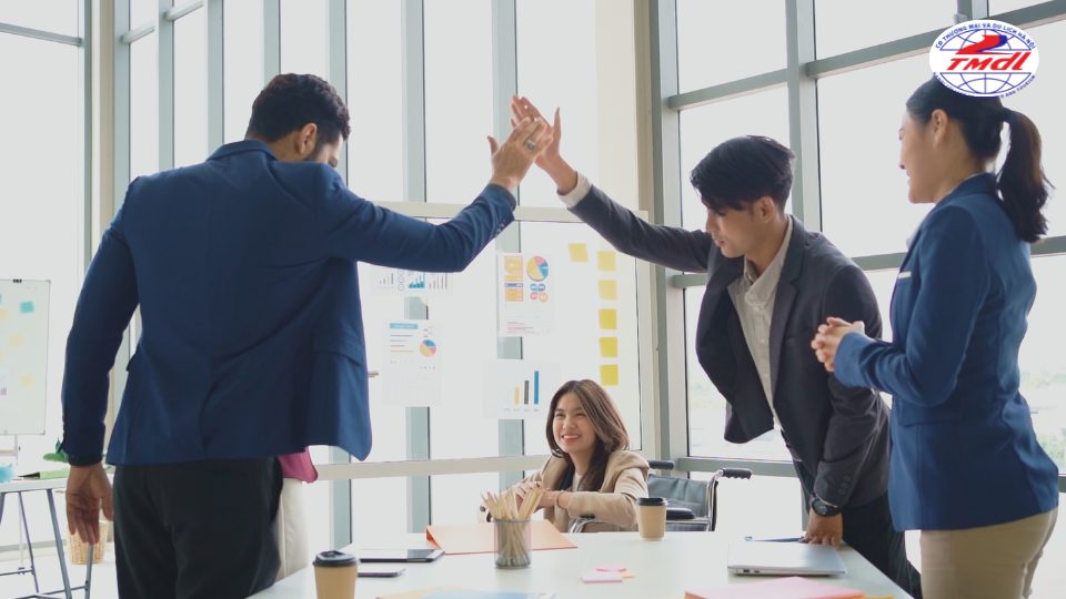 huong dan hoc marketing online