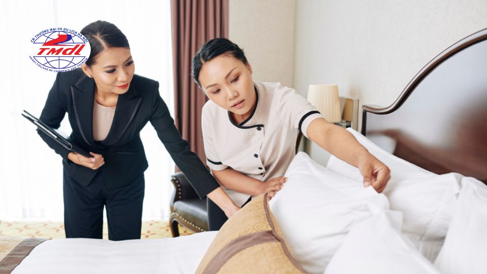 ky nang quan ly khach san