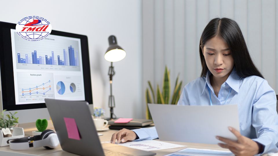 truong cao dang quan tri kinh doanh