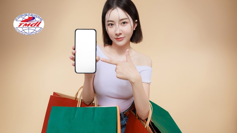 Cac muc luong tham khao nganh thuong mai dien tu