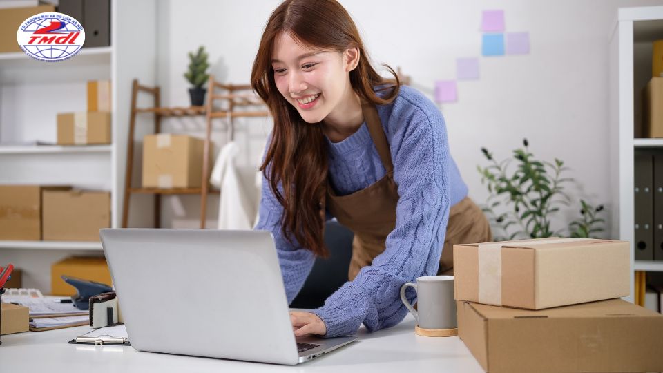 van hanh san thuong mai dien tu