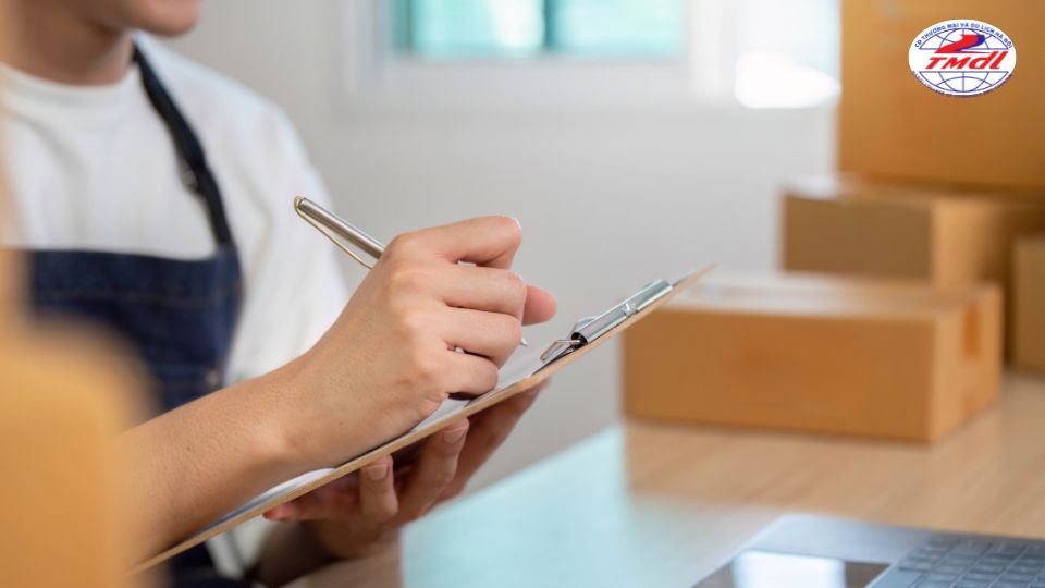 van hanh san thuong mai dien tu