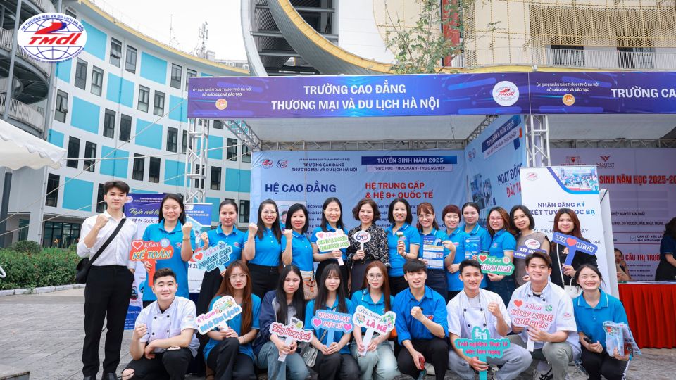 viec lam thuong mai dien tu