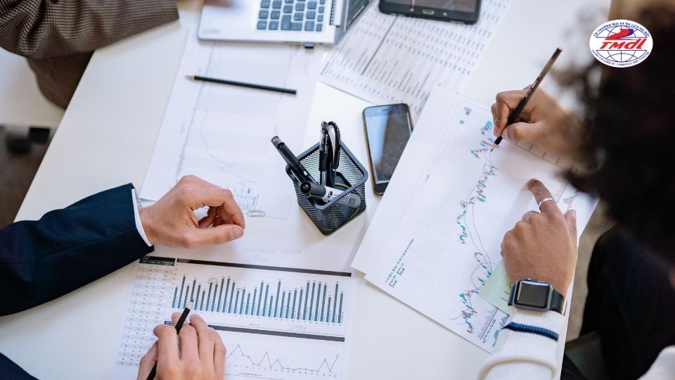 Ngành quản trị kinh doanh là làm gì 